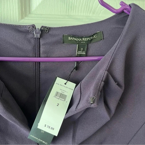 Elegant dark purple dress from Banana republic NWT size 2 - Picture 4 of 10
